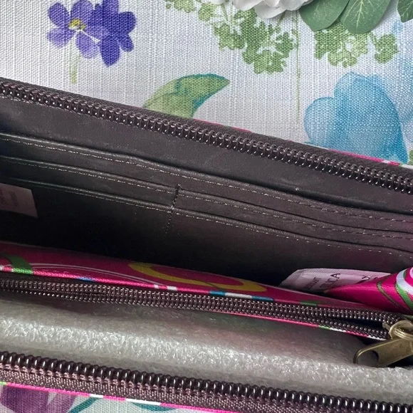 Wallet - Picture 4 of 7